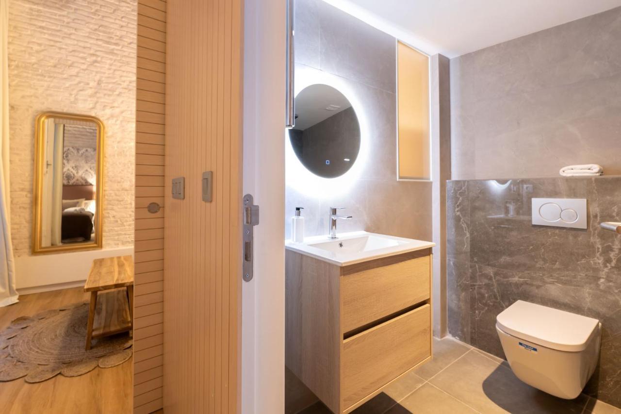 Apartament Triana Acacias By Valcambre Sewilla Zewnętrze zdjęcie